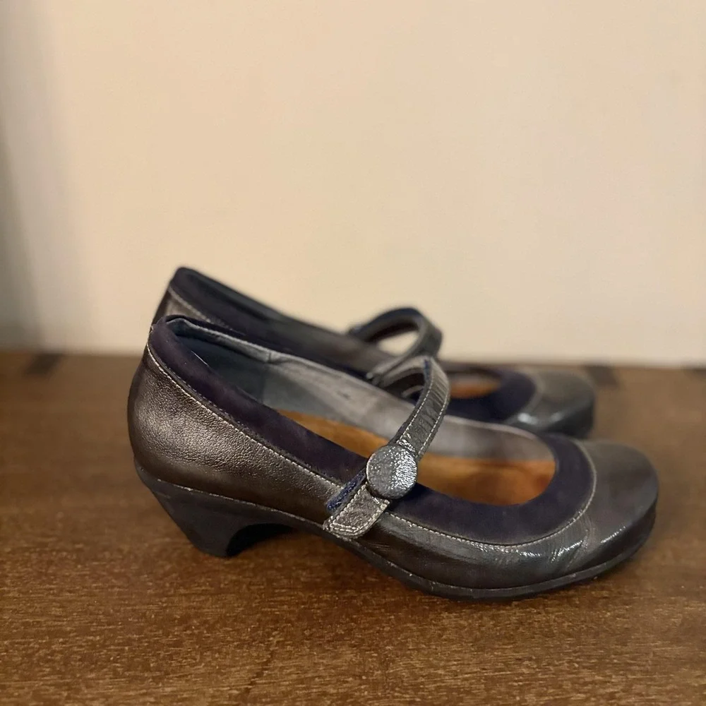 Naot Mary‎ Jane Shoes Womens Size 7 38 Gray Leather Wedge Comfort Walking